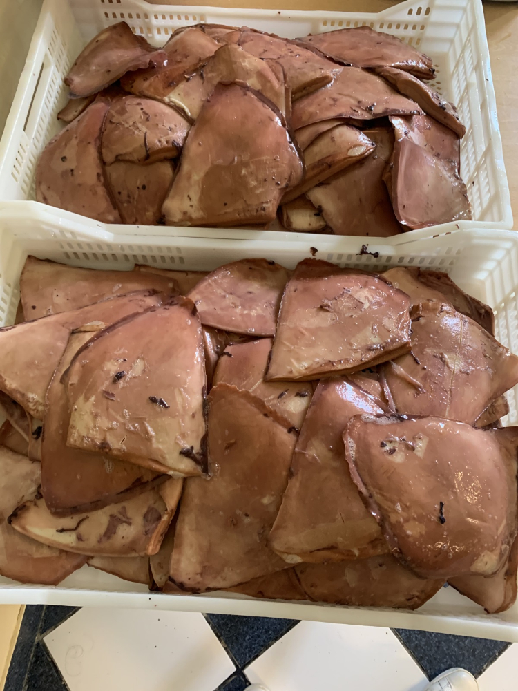冻煮鱿鱼耳 FROZEN BOILED GIANT SQUID WINGS